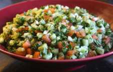 نحوه تهیه سالاد شیرازی اصیل