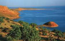 جزیره اشک معروف ترین جزیره دریاچه ارومیه