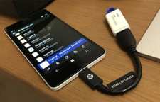 لوازم جانبی الکترونیکی مورد نیاز یا شارژر همراه