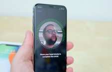 تلفن هوشمندی که با نگاه قفل می شود