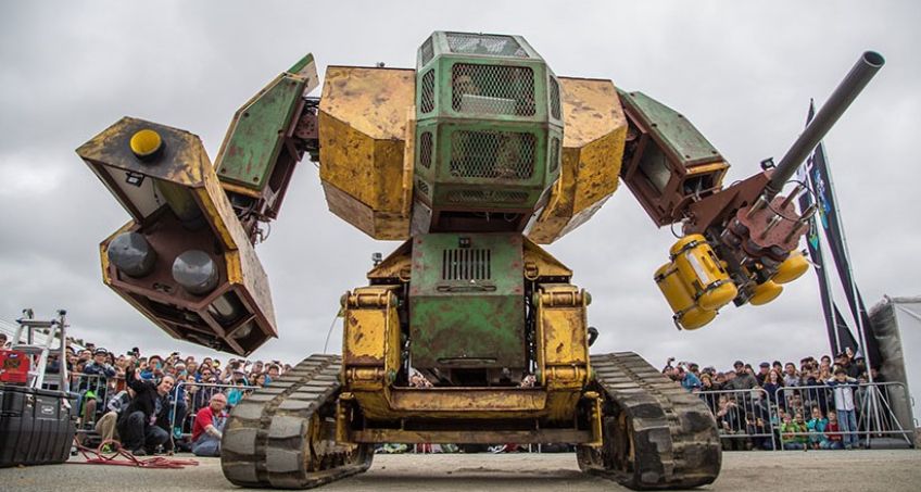 چین به زمین جنگ روبات‌ های غول‌ پیکر باز می گردد
