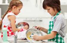 چگونه کودک مسئولیت پذیر تربیت کنیم