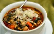 آموزش طبخ سوپ ریبولیتا یک پیش غذای مفید و خوشمزه