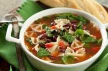 آموزش طبخ سوپ سبزیجات با پاستا