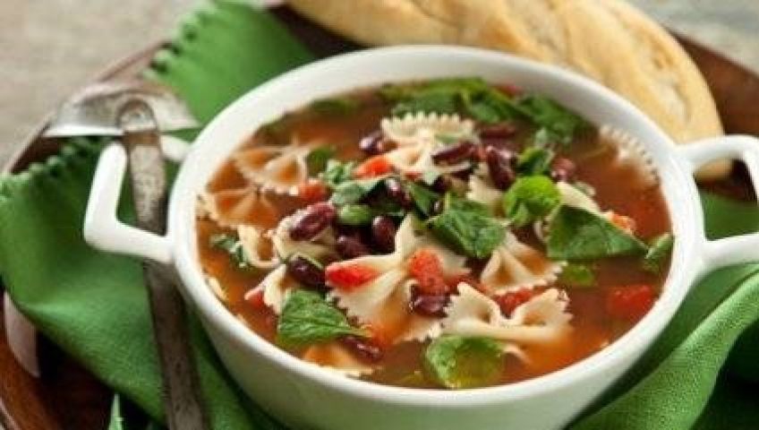 آموزش طبخ سوپ سبزیجات با پاستا
