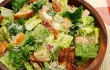 آموزش تهیه سالاد سزار مخصوص گیاه خواران