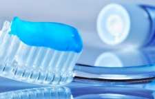 شناخت انواع خمیر دندان