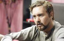 فیلم سینمایی آینده با بازی کامبیز دیرباز