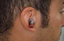 هدفون بی سیم اسپلیت که با دندان کنترل می شود