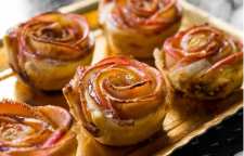 آموزش طبخ شیرینی گل با طعم خوشمزه