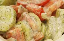 روش تهیه سالاد خیار آلمانی