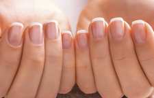 رابطه رنگ ناخن و بیماری