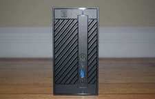 آشنایی با کیس آماده و کامپکت DeskMini 110