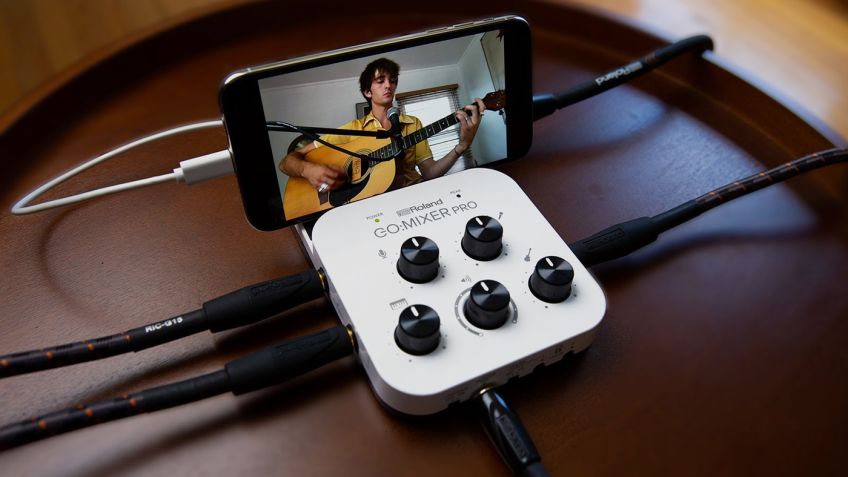 میکسر قابل حمل صدا برای بهبود ضبط صدا در موبایل ها