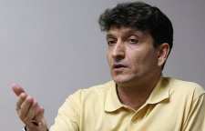 صحبت های حمید گلی در مورد تئاتر