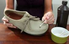 روش پاک کردن انواع کفش با جنس مختلف