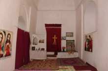کلیسای سرخ آباد در سواد کوه مازندران کوچک‌ ترین کلیسای جهان