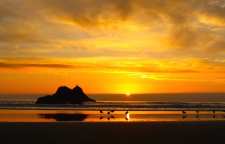 ذکر و دعای طلوع و غروب آفتاب