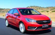 بررسی و مشخصات چری آریزو 5