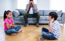 دلیل دعوای خواهر و برادر در کودکی چیست