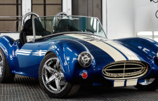 نسخه یاد بود پنجاه سالگی شلبی کبری 427