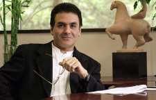 بیوگرافی فیروز نادری دانشمند و نخبه ایرانی سازمان فضایی ناسا