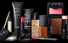 تاریخ انقضای هر کدام از لوازم آرایشی چند ماه است