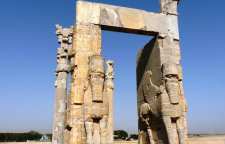 کاخ دروازه ملل تخت جمشید نماد قدرت هخامنشیان