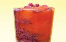 طرز تهیه نوشیدنی هویج و تمشک