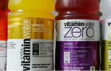 آب ویتامینه و مضرات آن