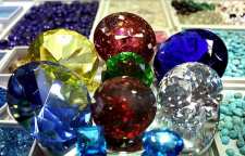 انواع سنگ جواهر برای متولدین ماه فروردین