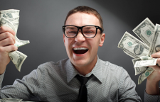 چطور می توانیم با درآمد کم و متوسط پولدار و ثروتمند شویم