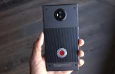 عرضه ی دوربین سه بعدی Lithium برای گوشی هیدروژن وان