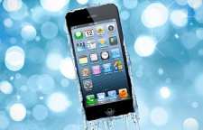 محافظت از گوشی در آب و هوای سرد و خشن