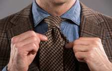 آموزش بستن گره کروات مدل چهار در دست یا دانش آموزی