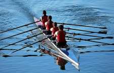 عوامل موثر در موفقیت و پیشرفت کار تیمی و گروهی