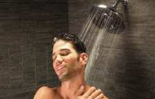 در چه ساعتی از شبانه روز حمام نکنیم