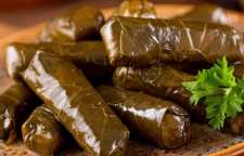 نحوه پخت دلمه برگ مو