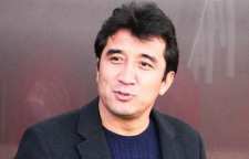 واکنش خداداد عزیزی به حرف های ده نمکی درباره بازی فوتبال ایران و یمن