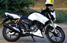 مشخصات موتورسیکلت آپاچی RTR 180