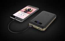 بررسی پاور بانک هوشمند Scharge X12500 اوریکو