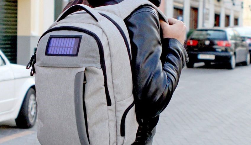کیف کوله پشتی دانشجویی مناسب چه ویژگی هایی دارد