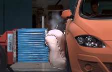 کاهش صدمات تصادف با نصب ایربگ بر روی بدنه خودروها