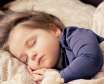 چرا کودکان در خواب حرف می زنند و برای رفع این مشکل چه راهکاری وجود دارد