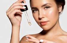 خواص و فواید فراوان روغن خراطین برای پوست صورت