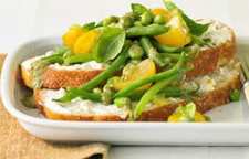 دستور تهیه سالاد نان تست و لوبیا سبز