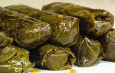 روش تهیه دلمه برگ مو با بلغور