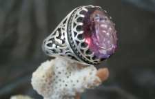 انگشتر مردانه با سنگ آمیتیست یا کوارتز بنفش