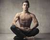 آموزش حرکات یوگا برای افزایش قدرت بدن و کاهش استرس
