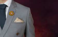 سنجاق یقه کت مردانه با گل های پارچه ای